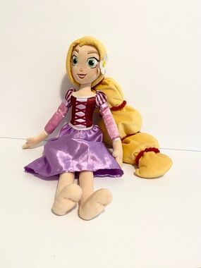 Disney Store Rapunzel Plush Doll Princess Tangled Stuffed Soft Toy 17”